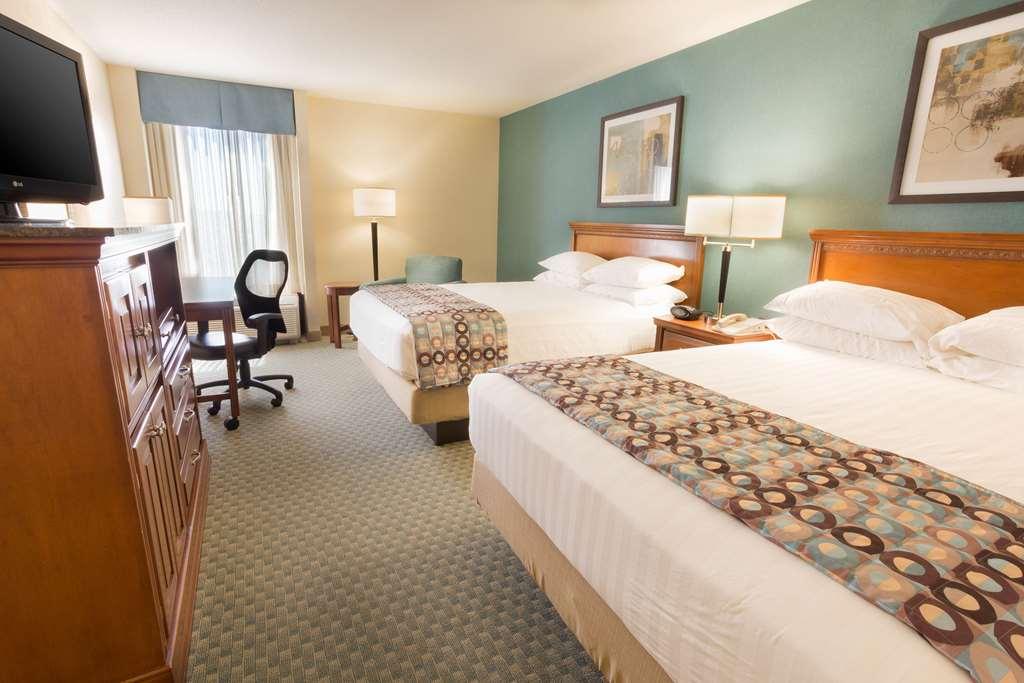Drury Inn & Suites Birmingham Lakeshore Drive Bilik gambar