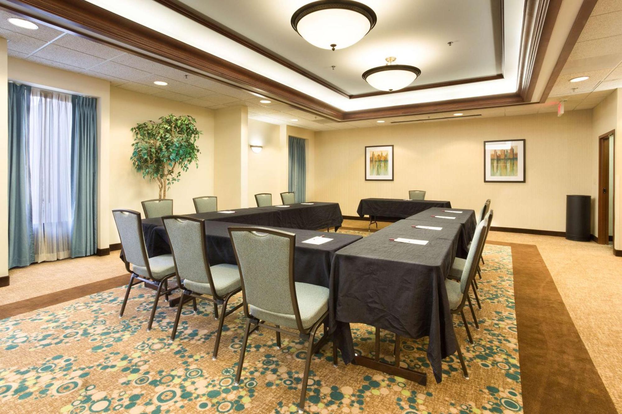 Drury Inn & Suites Birmingham Lakeshore Drive Luaran gambar