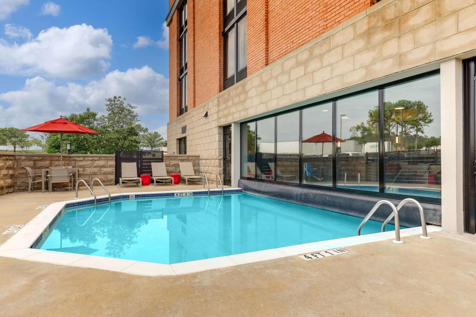 Drury Inn & Suites Birmingham Lakeshore Drive Luaran gambar
