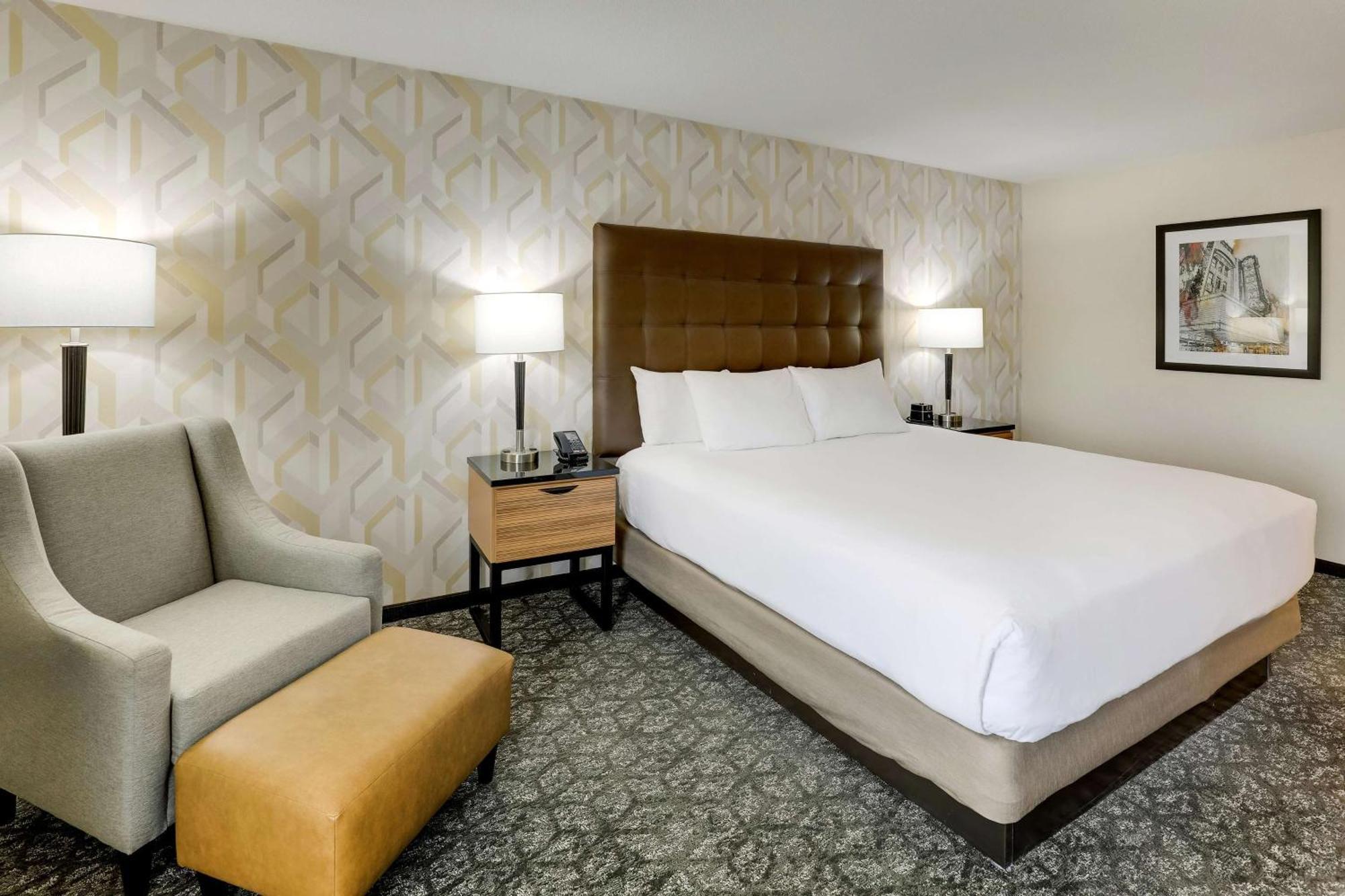 Drury Inn & Suites Birmingham Lakeshore Drive Luaran gambar