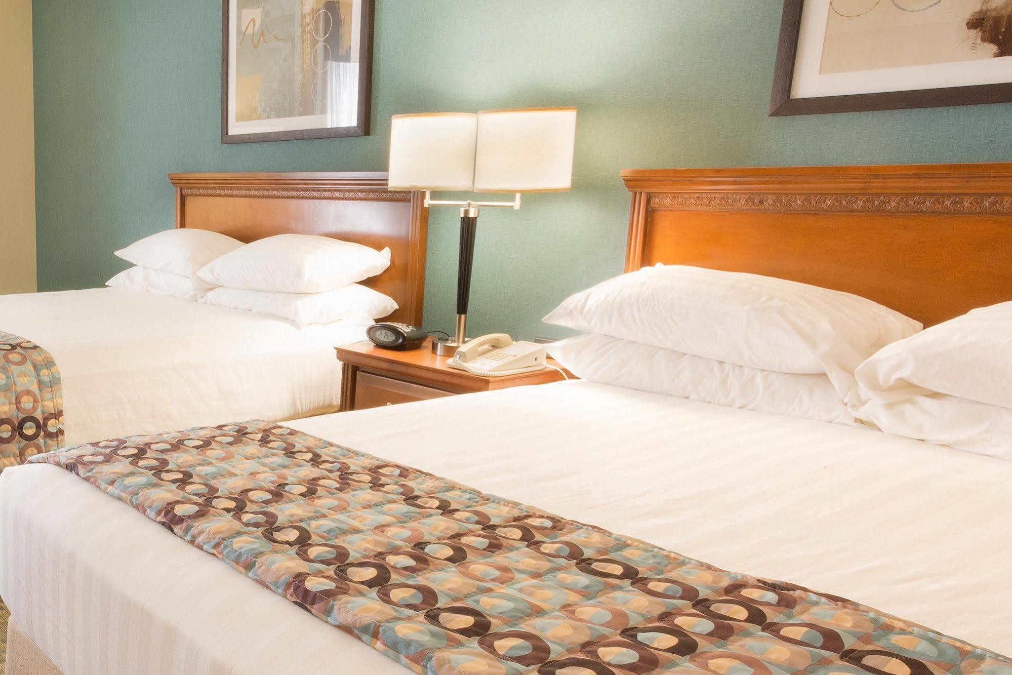 Drury Inn & Suites Birmingham Lakeshore Drive Luaran gambar